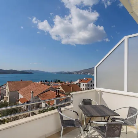 Appartement Branka *
